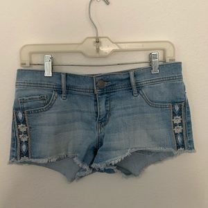 Hollister Low Rise Short Shorts